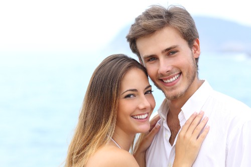 LA Teeth Whitening Treatment Cost Milton Keynes